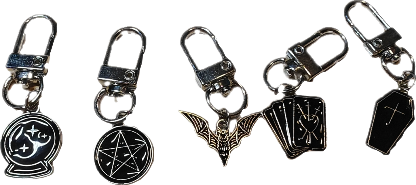 Witchy sleutelhanger metaal